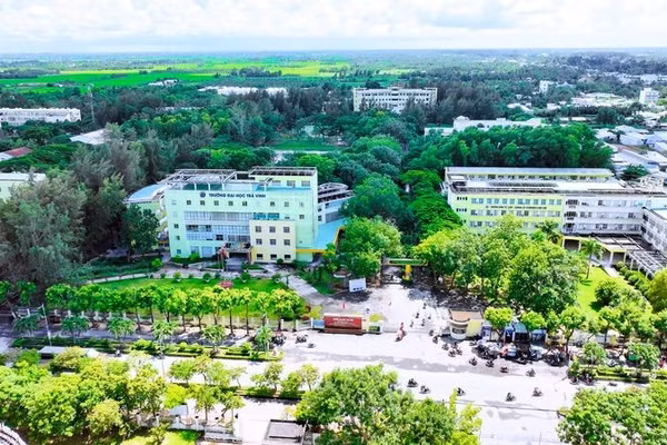 Đại học Trà Vinh được công nhận là điểm du lịch mới của tỉnh Vĩnh Long. (Ảnh: HOÀNG TRUNG)