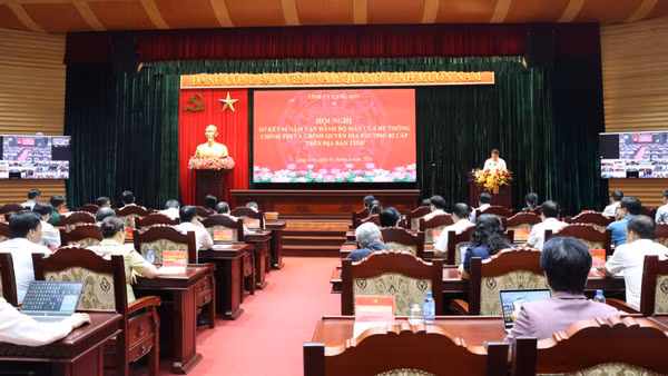 Hội nghị sơ kết 1 năm vận hành bộ máy của hệ thống chính trị và chính quyền địa phương 2 cấp do Tỉnh ủy Lạng Sơn tổ chức.