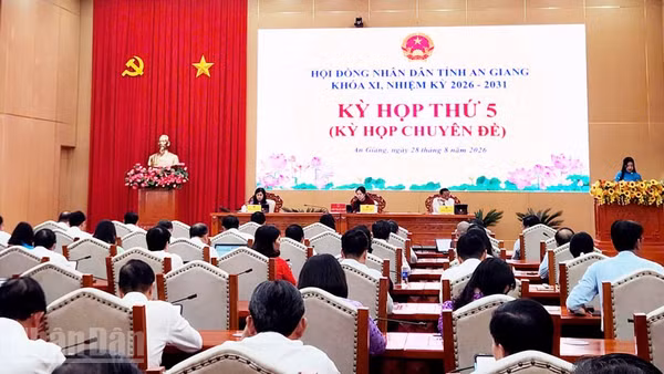Quang cảnh Kỳ họp. (Ảnh: QUỐC TRINH)