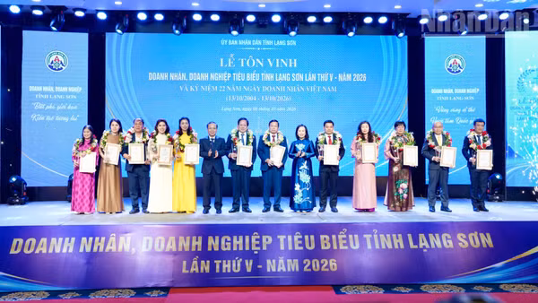 Lễ Tôn vinh “Doanh nhân, doanh nghiệp tiêu biểu tỉnh Lạng Sơn” lần thứ V, năm 2026. (Ảnh: QUỐC ĐẠT)