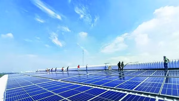 Một dự án điện mặt trời mái nhà tại Thành phố Hồ Chí Minh. (Ảnh: ĐỨC TRUNG)