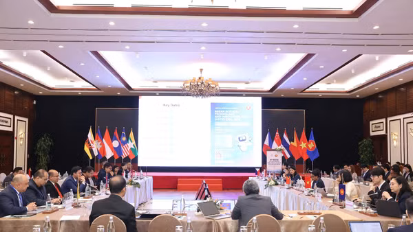 Cuộc họp lần thứ 21 Hội đồng Tư vấn cho Ủy ban Khoa học, Công nghệ và Đổi mới sáng tạo ASEAN (BAC-21) diễn ra trong khuôn khổ Hội nghị COSTI-90 do Bộ Khoa học và Công nghệ đăng cai tổ chức. (Ảnh: Ban tổ chức)