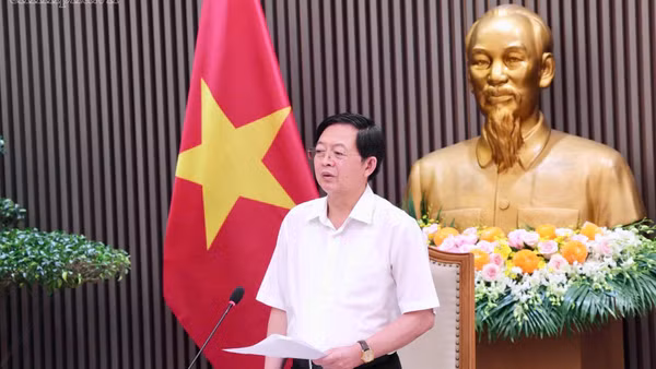 Phó Thủ tướng Hồ Quốc Dũng chủ trì cuộc họp với các bộ, cơ quan về phát triển hệ sinh thái đổi mới sáng tạo quốc gia. (Ảnh: chinhphu.vn/Gia Huy)