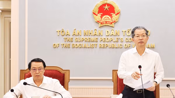Đồng chí Nguyễn Văn Quảng, Chánh án Tòa án nhân dân tối cao phát biểu chỉ đạo. (Ảnh: toaan.gov.vn)