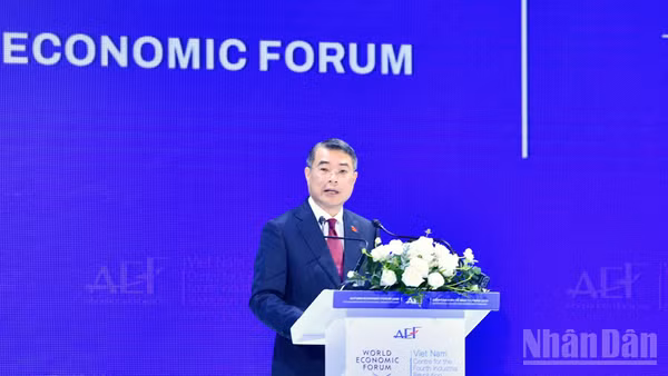 Thủ tướng Chính phủ Lê Minh Hưng phát biểu ý kiến tại Diễn đàn Kinh tế Mùa thu năm 2026. (Ảnh: THANH GIANG)