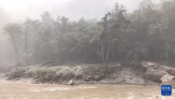 Khu vực gần cửa khẩu Cát Long, huyện Cát Long, thành phố Nhật Khách Tắc, khu tự trị Tây Tạng. (Ảnh: Tân Hoa xã)
