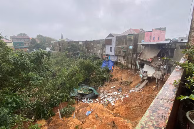 Hiện trường vụ sạt lở đất tại xã Khe Sanh, tỉnh Quảng Trị.