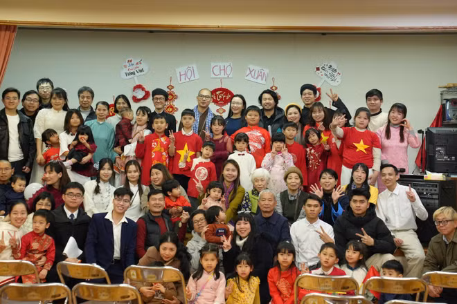 Hội chợ Xuân dành cho học sinh và cộng đồng người Việt Nam tại Nhật Bản, tạo nên không gian văn hóa-giáo dục giàu bản sắc giữa lòng xứ Phù Tang.