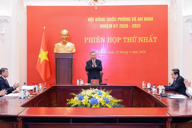 Tổng Bí thư, Chủ tịch nước Tô Lâm chủ trì phiên họp thứ nhất Hội đồng Quốc phòng và An ninh nhiệm kỳ 2026-2031. (Ảnh: DUY LINH)