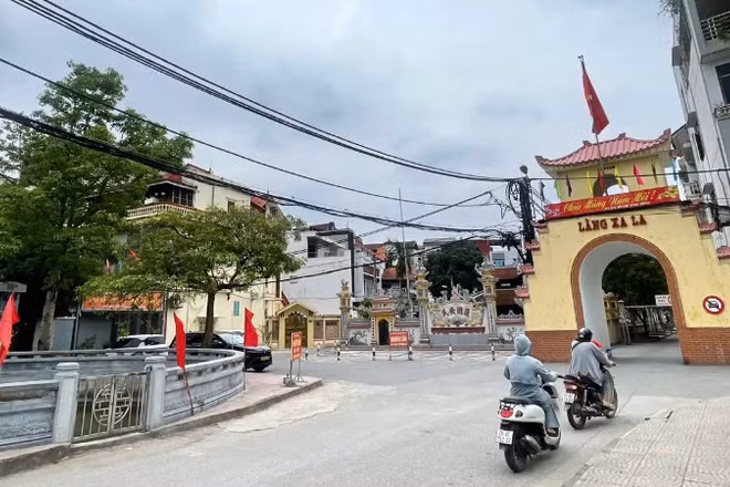 Không gian văn hóa làng trong đời sống đương đại. (Ảnh: NGỌC LIÊN)