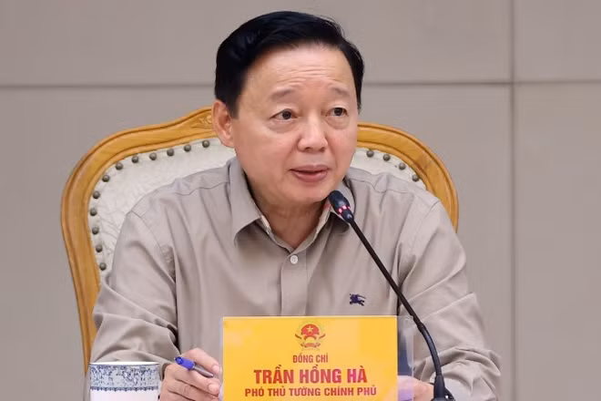 Phó Thủ tướng Trần Hồng Hà cho rằng, sản phẩm OCOP cần được nhìn nhận như thương hiệu quốc gia chứ không chỉ dừng ở quy mô địa phương. (Ảnh: Văn Điệp/TTXVN)