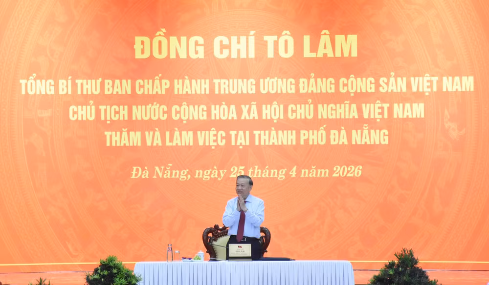 Tổng Bí thư, Chủ tịch nước Tô Lâm chủ trì làm việc với Ban Thường vụ Thành ủy Đà Nẵng. (Ảnh: ANH ĐÀO)