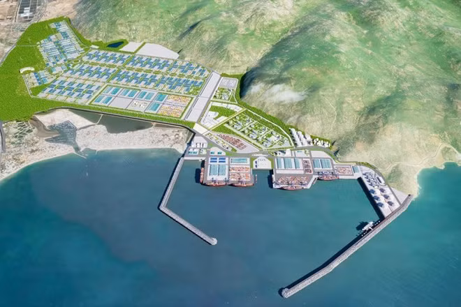 Thiết kế mô phỏng Nhà máy điện khí LNG Cà Ná công suất 1.500MW có tổng đầu tư hơn 57.384 tỷ đồng, do Liên danh Trung Nam-Sideros River đầu tư. Dự tính khởi công vào cuối năm 2026 và hướng tới vận hành vào cuối tháng 12/2030. (Ảnh: PHƯƠNG THẢO)