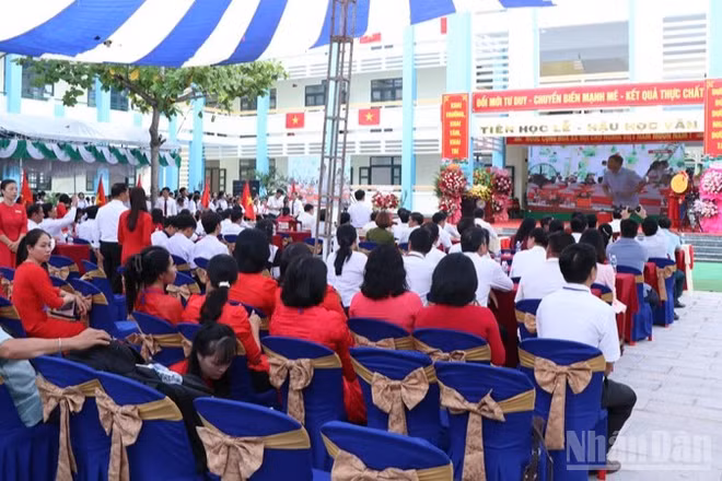 Trường phổ thông dân tộc nội trú trung học cơ sở và trung học phổ thông Pi Năng Tắc, xã Bác Ái Đông, tỉnh Khánh Hòa là một trong 34 điểm cầu được truyền hình trực tiếp Lễ khai giảng năm học 2026-2027 trên cả nước.