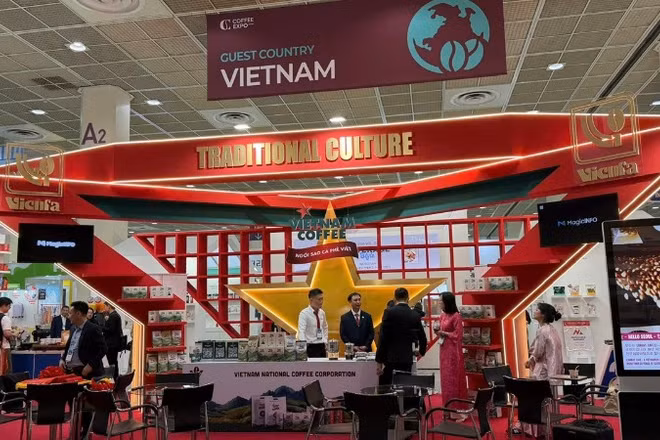 Toàn cảnh Gian hàng quốc gia Việt Nam tại Coffee Expo Seoul 2026.