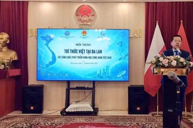 Đại sứ Hà Hoàng Hải phát biểu khai mạc Hội thảo. (Ảnh do Đại sứ quán Việt Nam tại Ba Lan cung cấp)