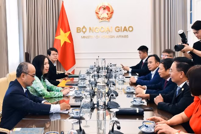 Quang cảnh buổi gặp mặt. 