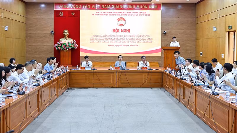 Toàn cảnh Hội nghị.