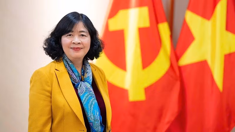 Đồng chí Bùi Thị Minh Hoài.