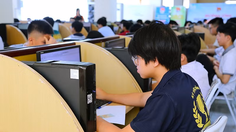 Các thí sinh tranh tài tại vòng khu vực miền bắc.