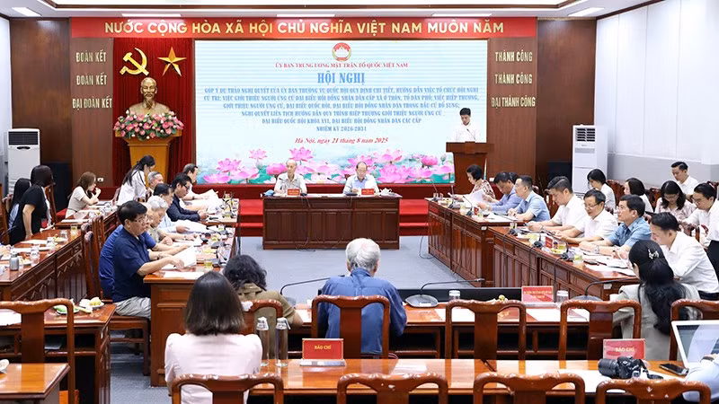 Toàn cảnh hội nghị.
