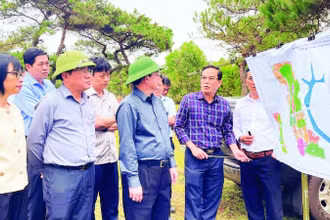 Lãnh đạo tỉnh Gia Lai kiểm tra, đôn đốc các dự án chậm tiến độ, tìm hướng tháo gỡ khó khăn, vướng mắc cho doanh nghiệp đầu tư trên địa bàn.