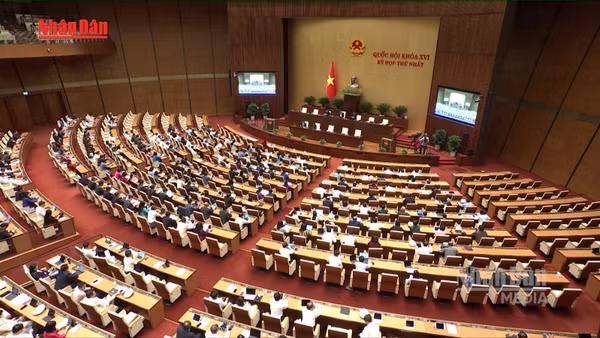 [Video] Quốc hội nghe Tờ trình dự kiến Chương trình giám sát năm 2027