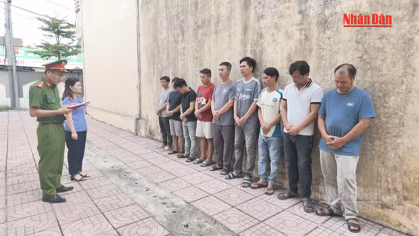 [Video] Hà Tĩnh phá đường dây cá độ hơn 200 tỷ đồng 