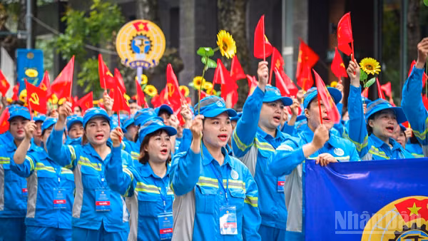 Mô hình phát triển hiện nay của Việt Nam đang bộc lộ những điểm nghẽn cần có những định hướng, chính sách cho giai đoạn phát triển mới. 