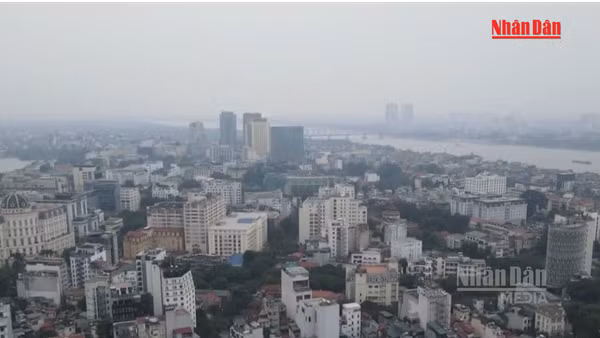 [Video] Miền Bắc sắp đón không khí lạnh đầu mùa, miền Trung mưa vừa, mưa to