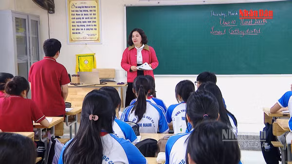 [Video] Hà Nội bãi bỏ hai văn bản về dạy thêm, học thêm 