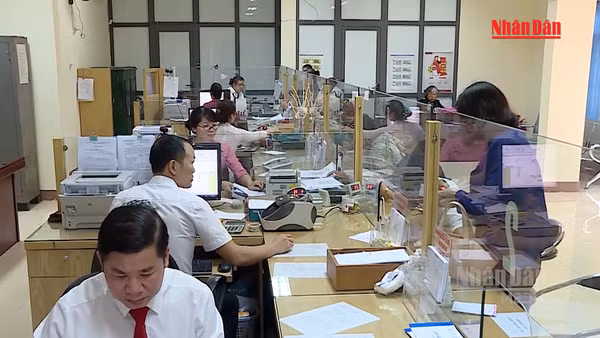 [Video] Cần cân bằng giữa giảm lãi suất và nâng hiệu quả sử dụng vốn 