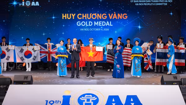 Quang cảnh buổi lễ bế mạc trao giải kỳ thi. (Ảnh: BTC)