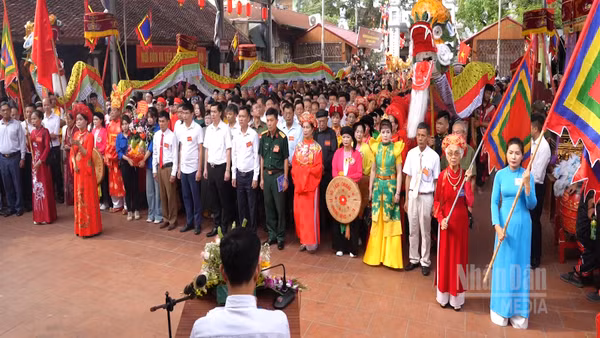 [Video] Giữ gìn bản sắc văn hóa từ những lễ hội quê hương