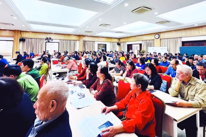Các hội nghị tập huấn công tác bầu cử được phường Cửa Nam triển khai nghiêm túc, nhằm sẵn sàng cho một kỳ bầu cử thành công.