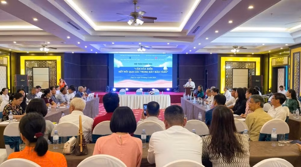 Hội thảo khoa học “Văn hóa biển - Kết nối qua các trưng bày bảo tàng” thu hút đông đảo các nhà khoa học, nhà nghiên cứu. (Ảnh: Bảo tàng cung cấp)