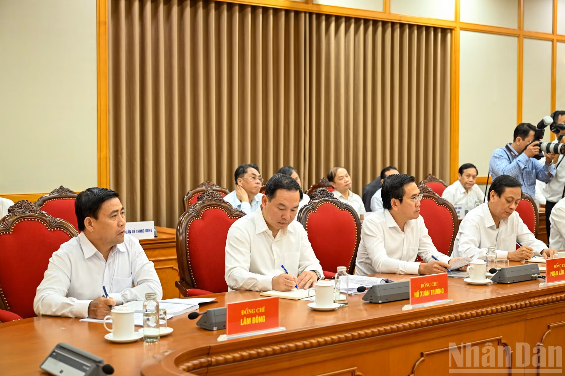 ndo_br_4-5321.jpg