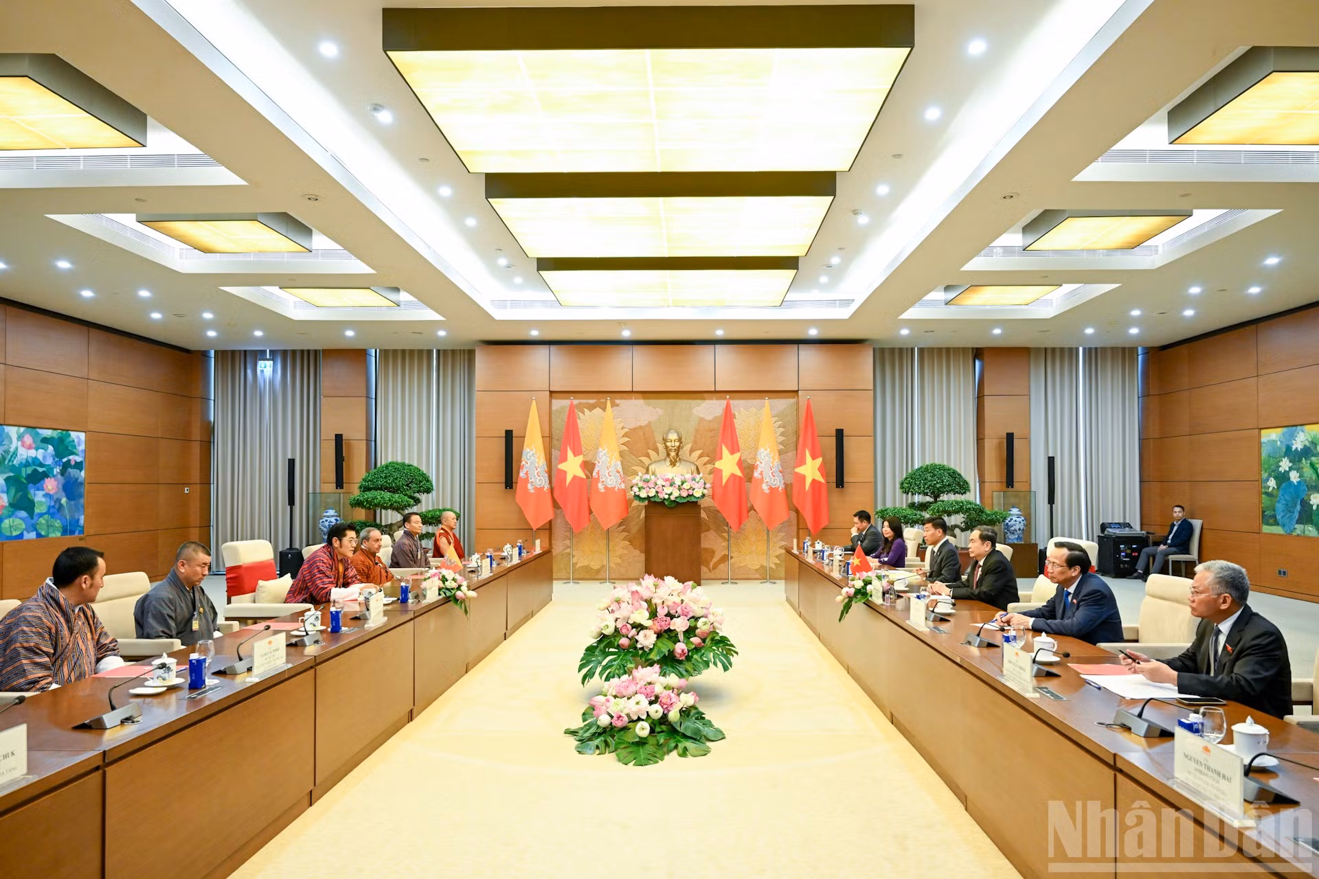 ndo_br_10-5680.jpg