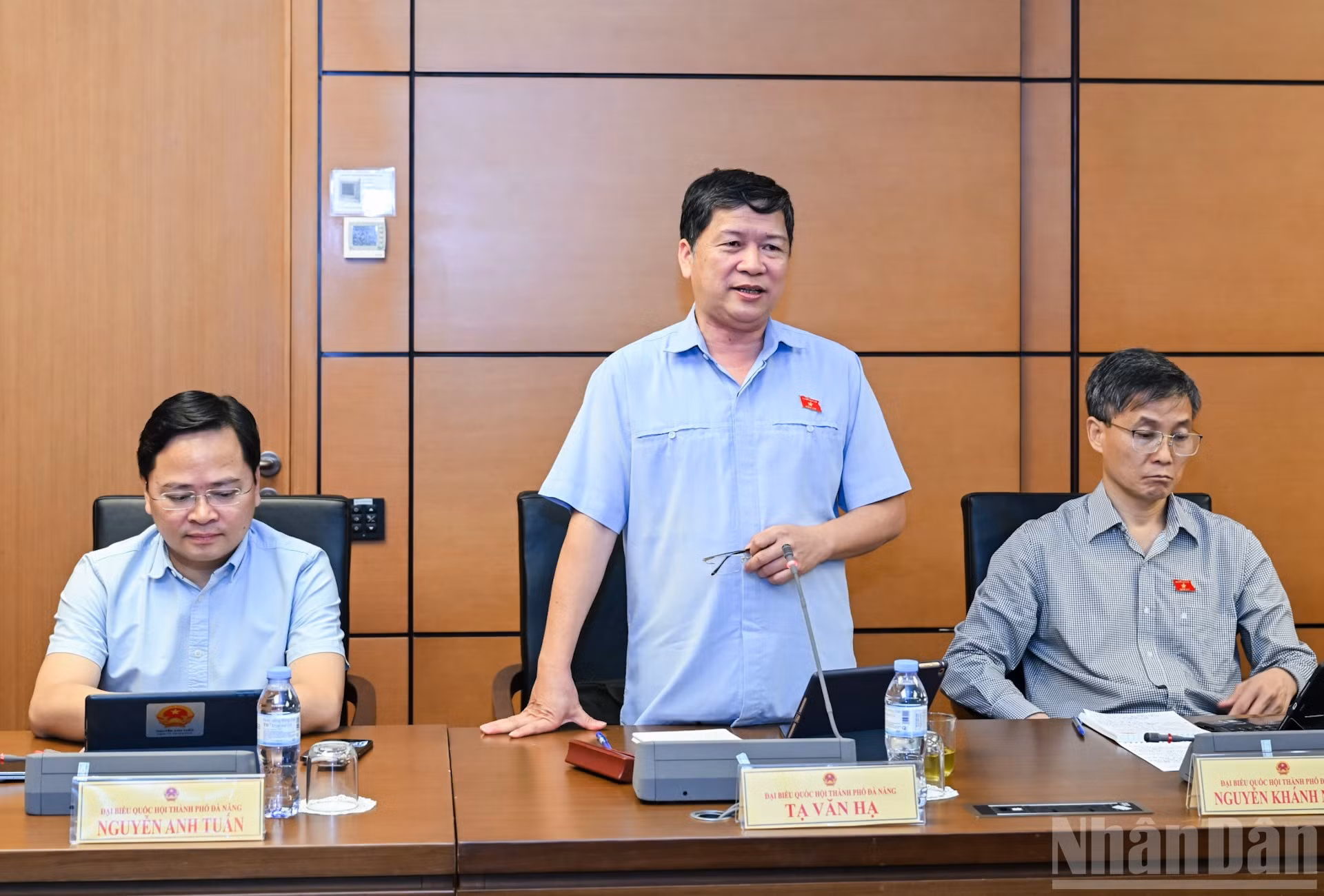 ndo_br_ta-van-ha-da-nang.jpg