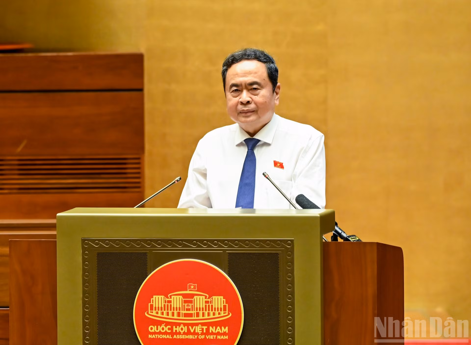 ndo_br_bnd-6849-2.jpg