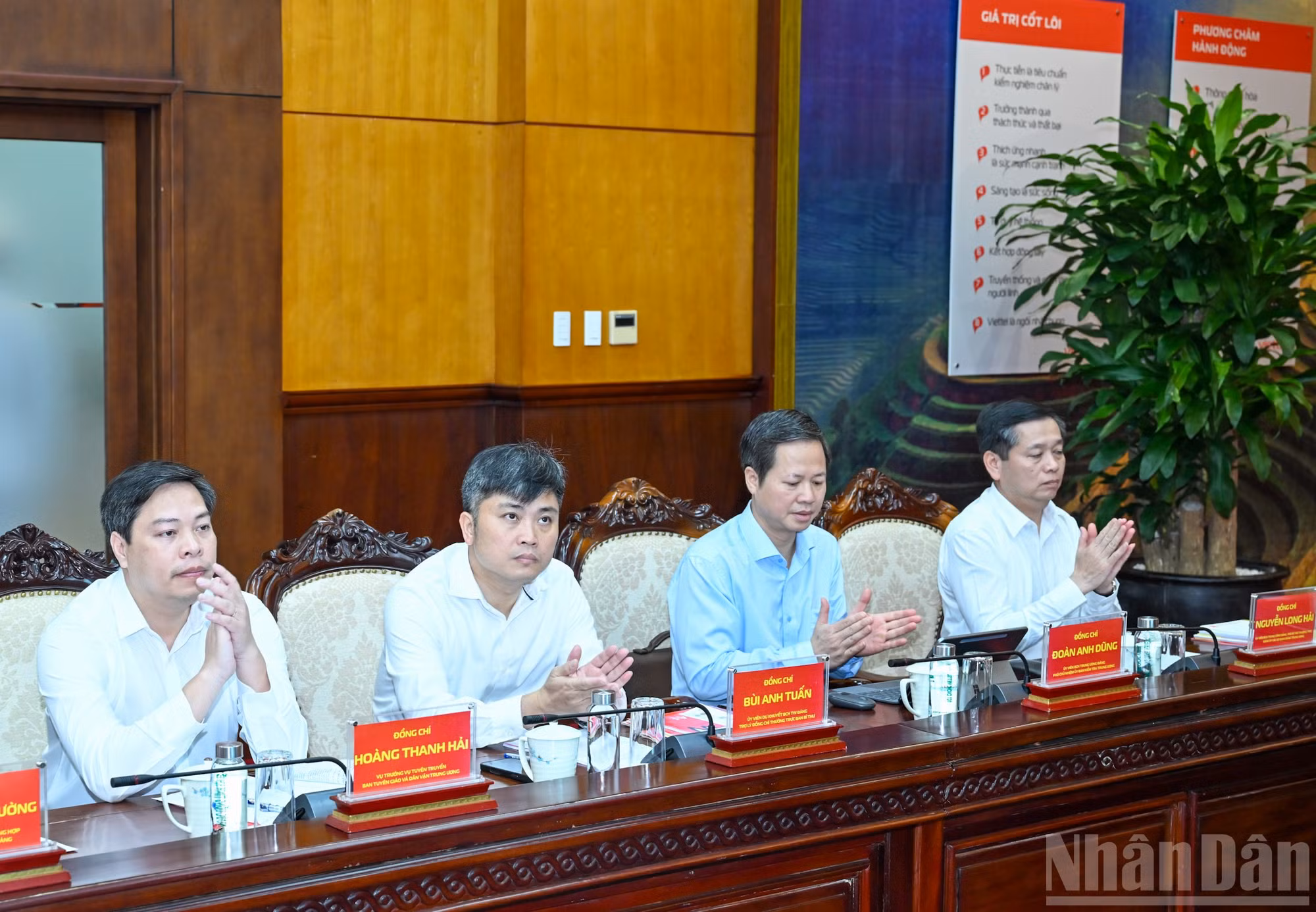 ndo_br_bnd-0197.jpg