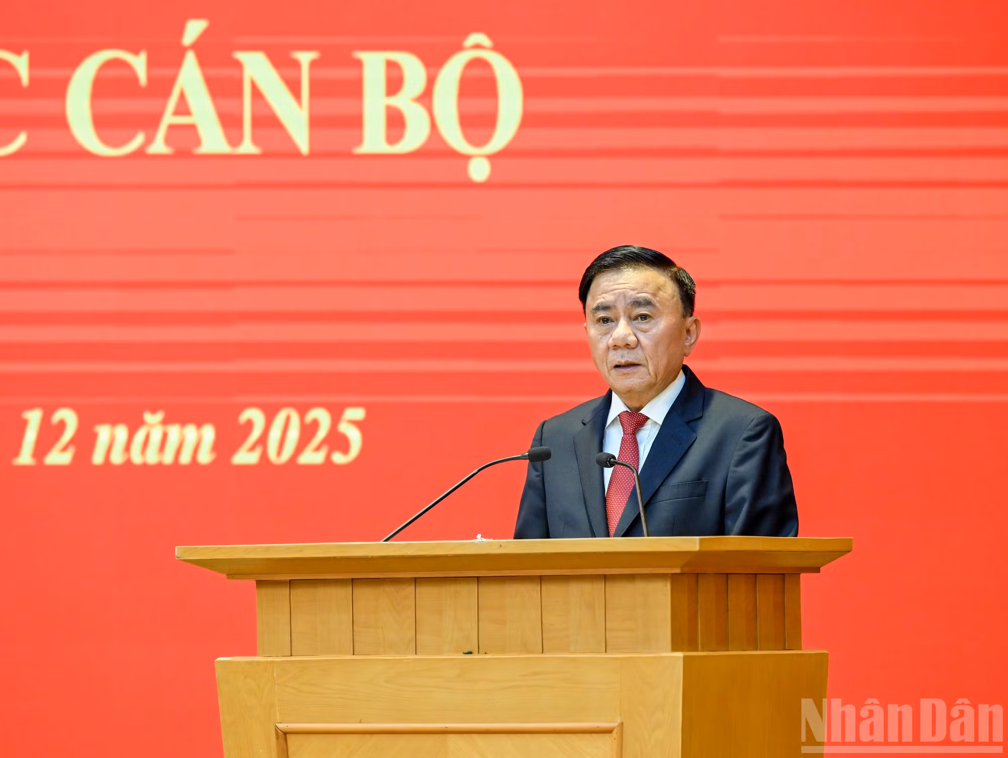 ndo_br_5-2640.jpg