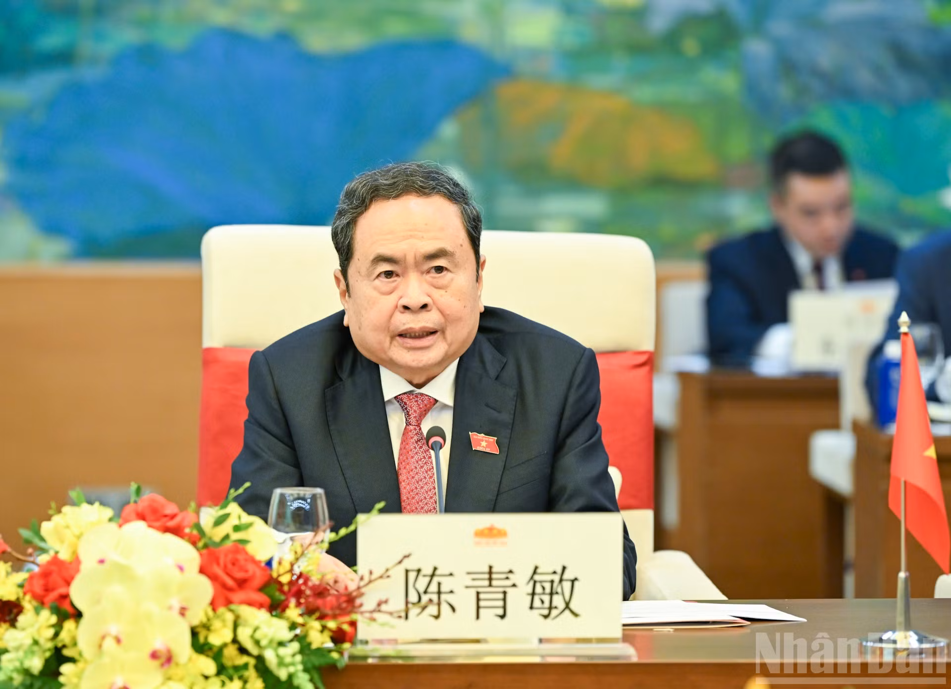 ndo_br_3-8331.jpg