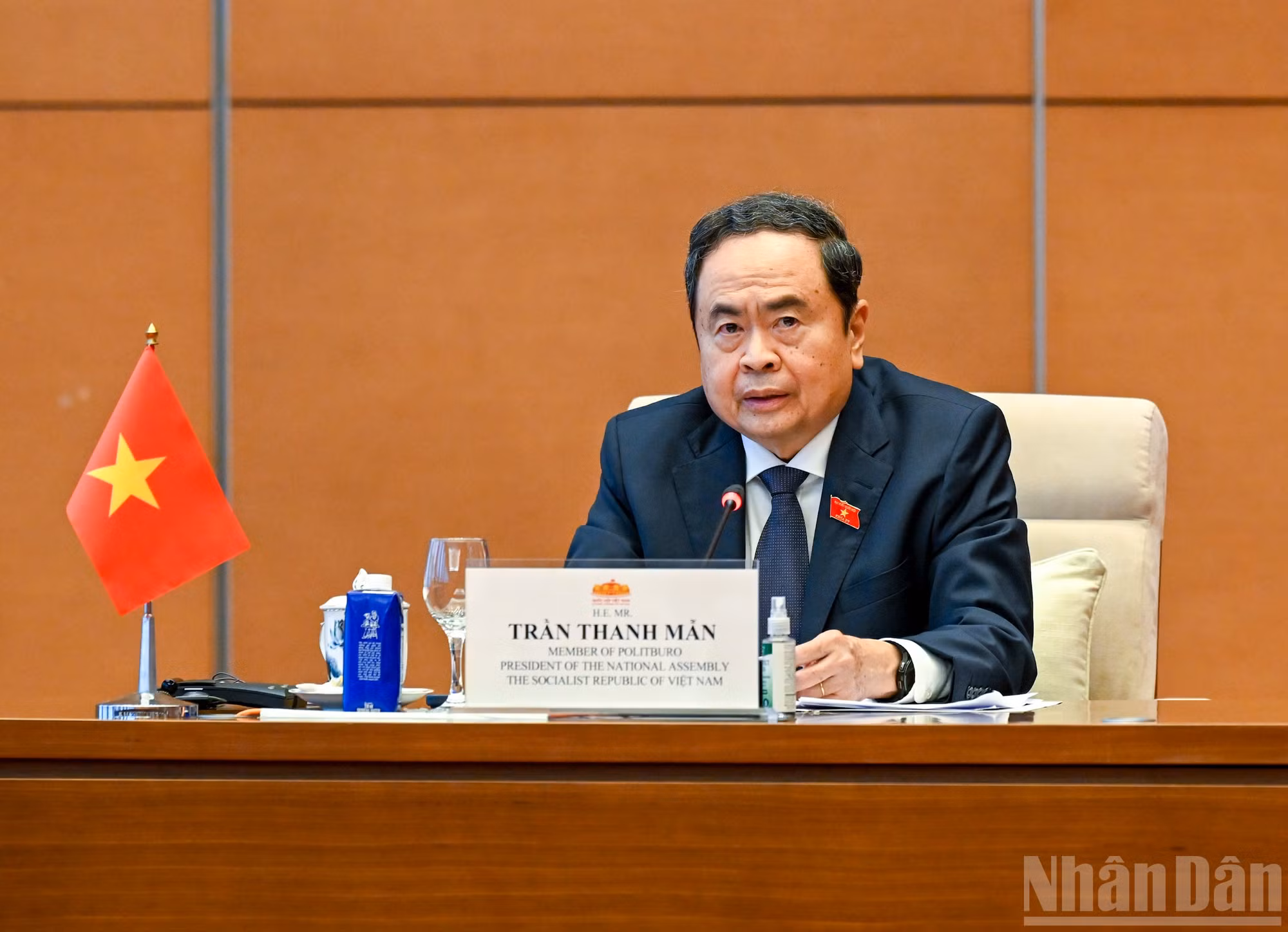 ndo_br_bnd-7235.jpg