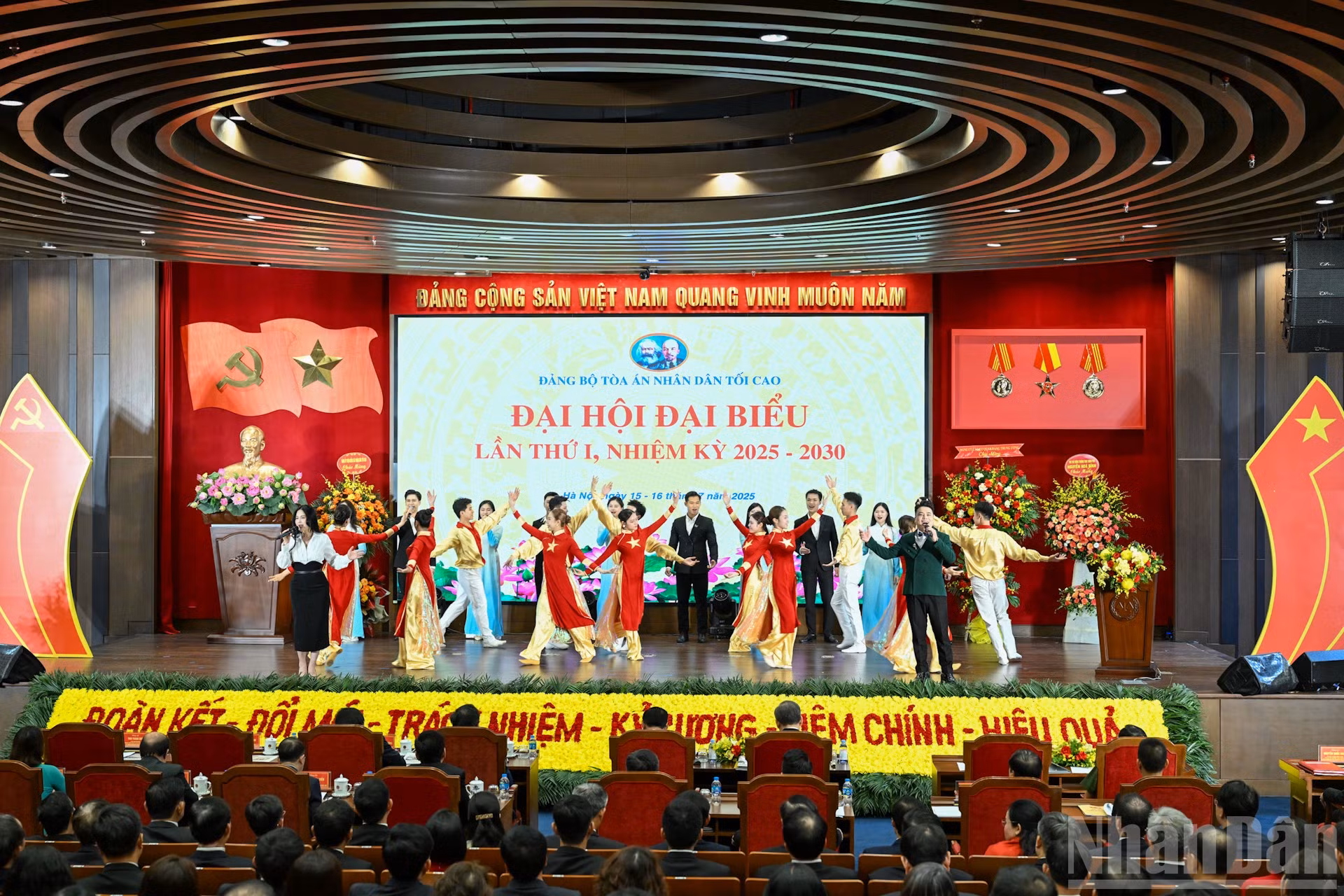 ndo_br_2-2431.jpg