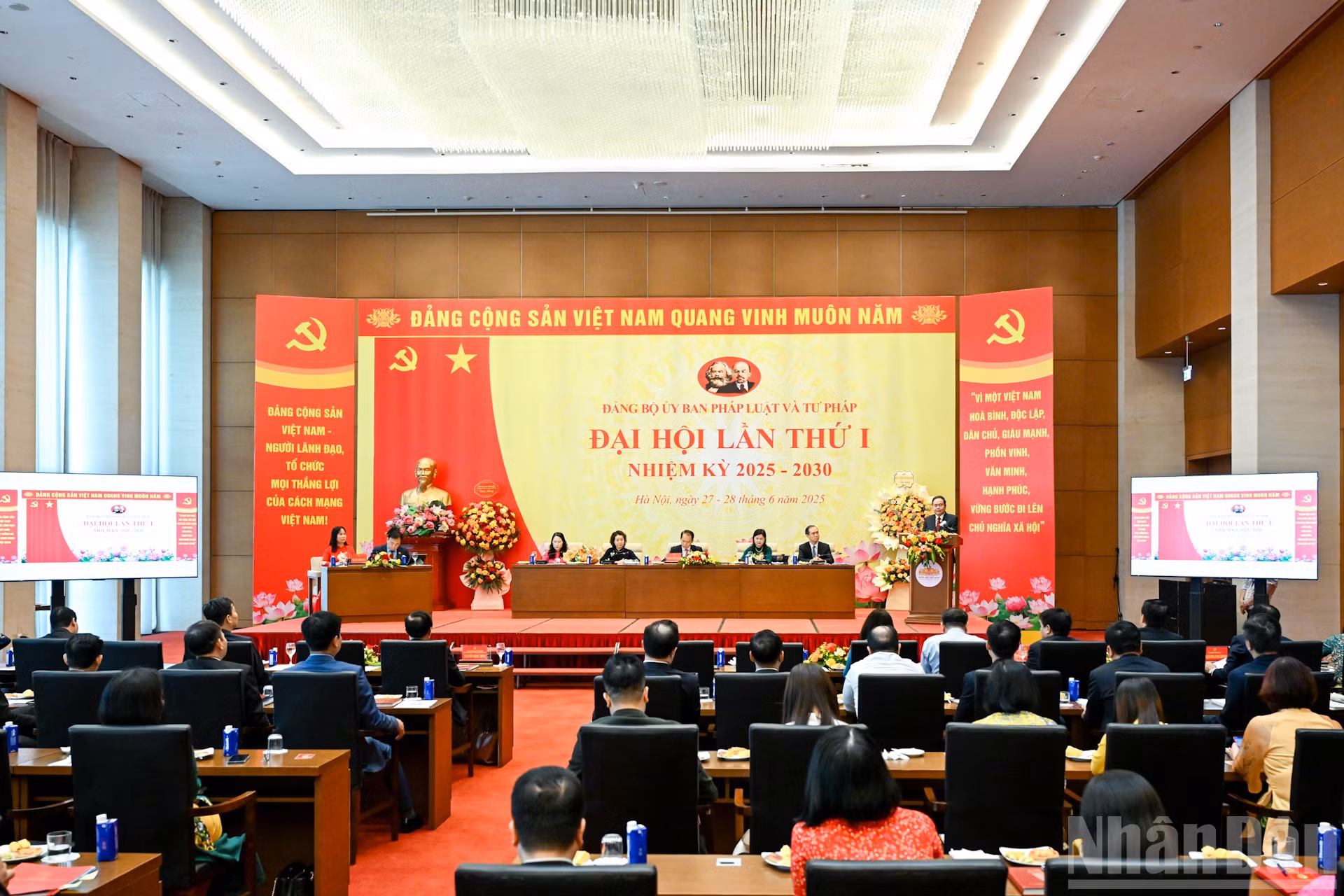 ndo_br_1-1466.jpg