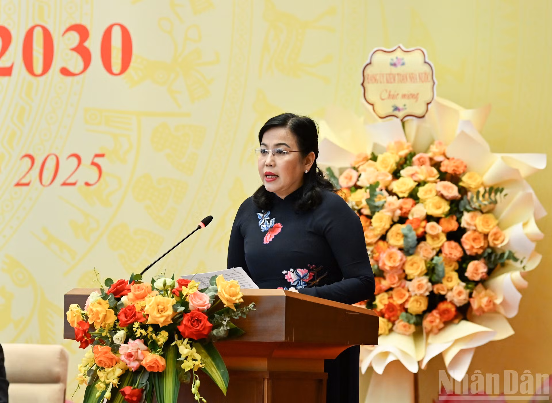 ndo_br_8-1354.jpg