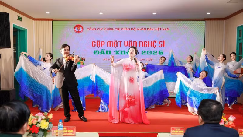 z7617019951366-361712d9e82f53be13309fbe58652be7-305.jpg