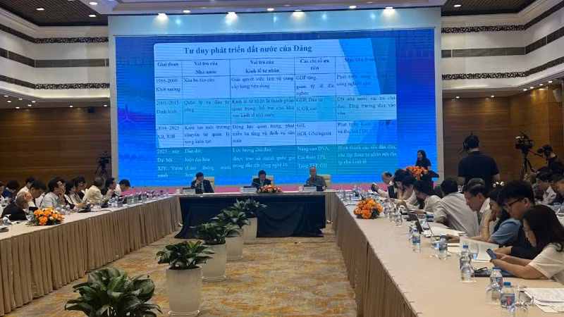 Quang cảnh Diễn đàn Kinh tế Việt Nam 2026.