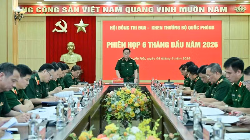 Đại tướng Nguyễn Trọng Nghĩa chủ trì phiên họp.